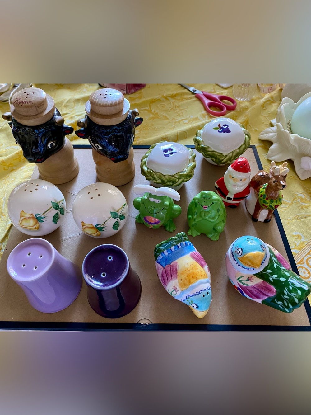 Vintage Salt & Pepper Collection. 7 Pair fully intact w/stoppers. Mid CenturyEC